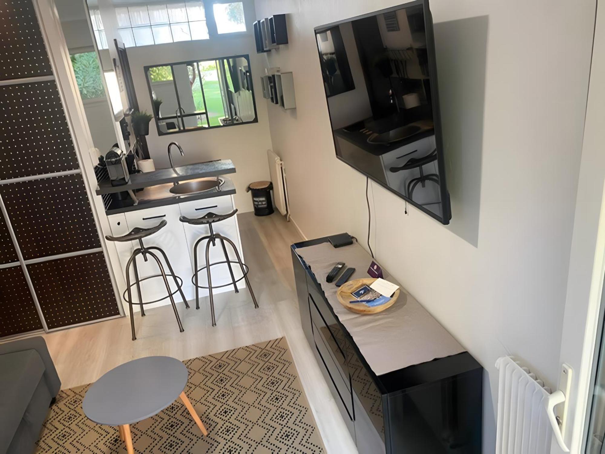 Tiny Modern Next To Croisette With Ac * Cannes